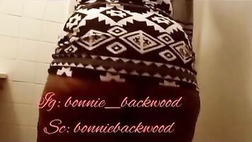 Big booty Bonnie